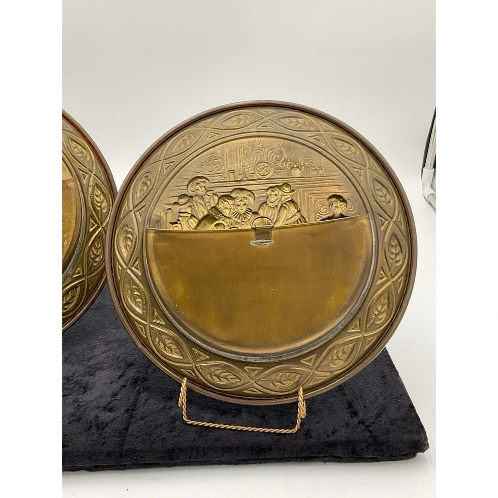 Brass English Pub Embossed Wall Hanging/Plates— Vintage 9.5